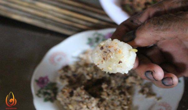 Chẻo chấm xôi ẩm thực người Thái Ba Vì