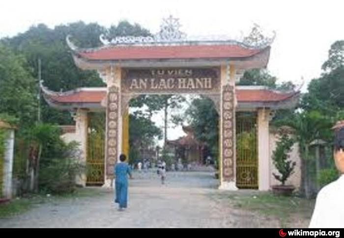 Tu Viện An Lạc Hạnh nhìn từ ngoài
