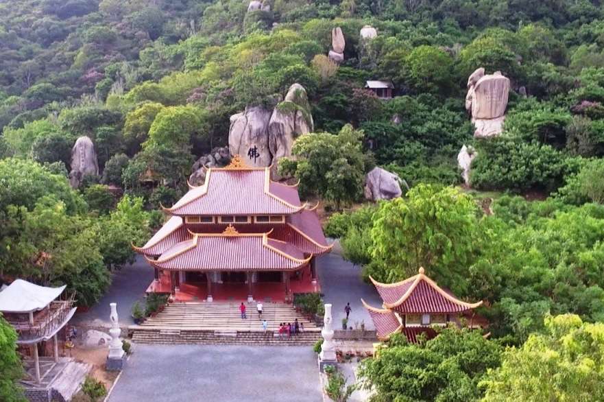 Toàn cảnh Thiền Viện Trúc Lâm Chân Nguyên