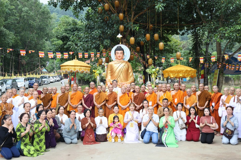Lễ an vị Phật tại Thiền Viện Quán Tâm
