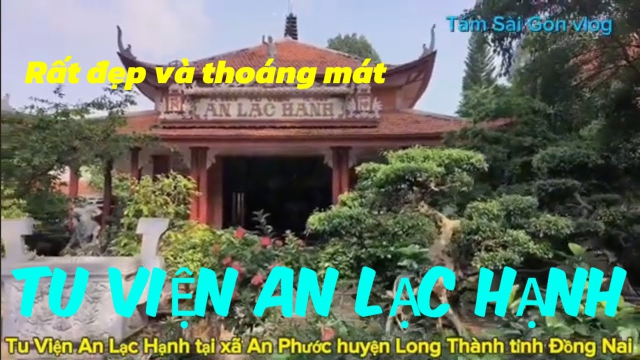 Không gian xanh mát tại tu viện