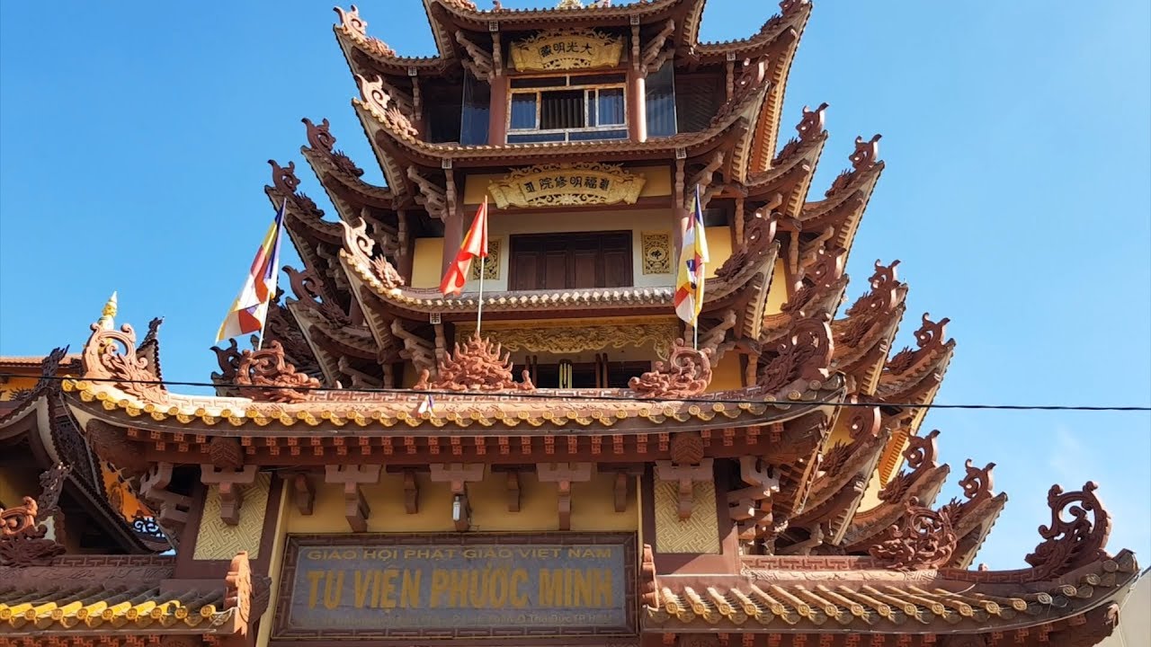 Cổng vào tu viện Phước Minh ở Thủ Đức