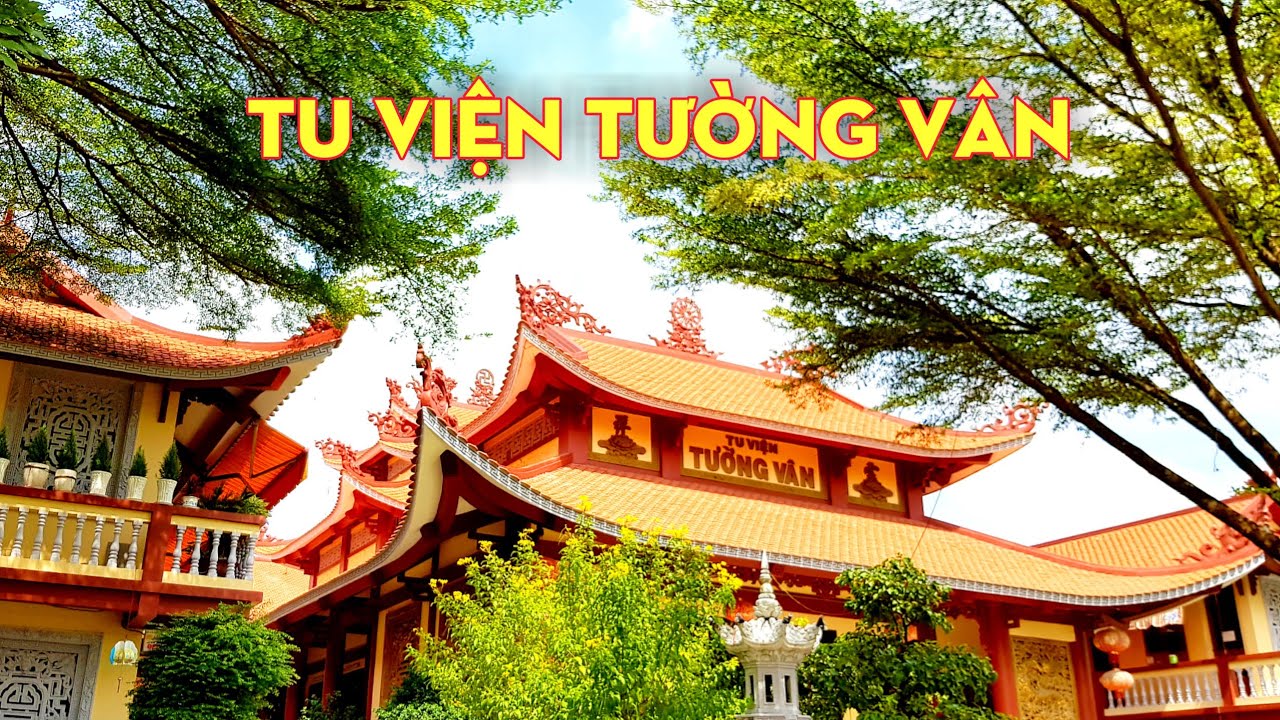 Thầy Thích Phước Tiến tại tu viện