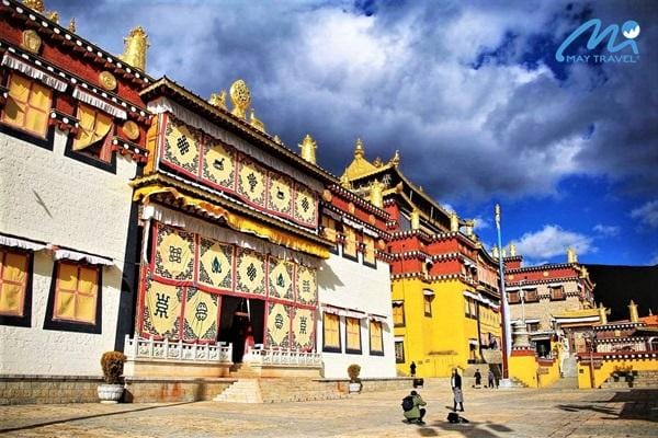Tu viện Songzanlin lớn nhất Shangrila